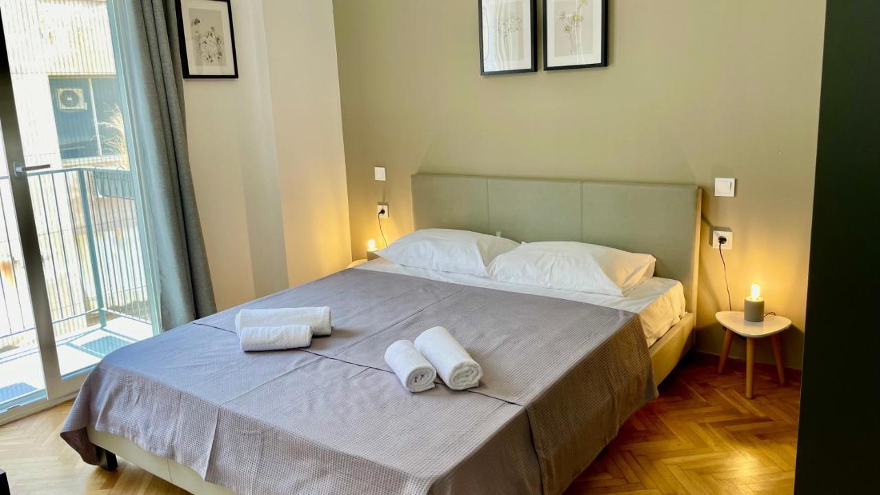 Gorgeous Renovated Apt. Close To Metro And Cultural Sites! Афины Экстерьер фото