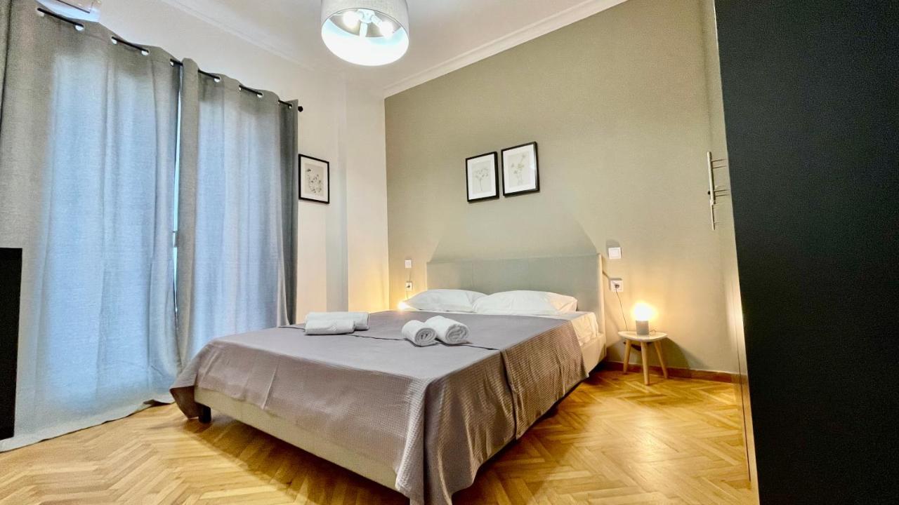 Gorgeous Renovated Apt. Close To Metro And Cultural Sites! Афины Экстерьер фото